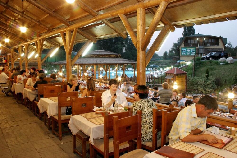 Saraishyq Hotel Almaty Restoran foto