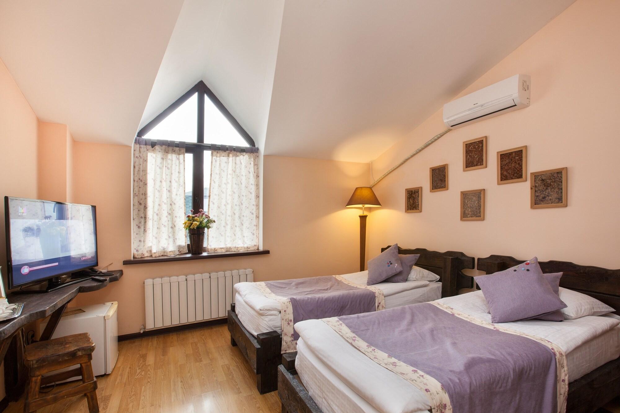 Saraishyq Hotel Almaty Bagian luar foto