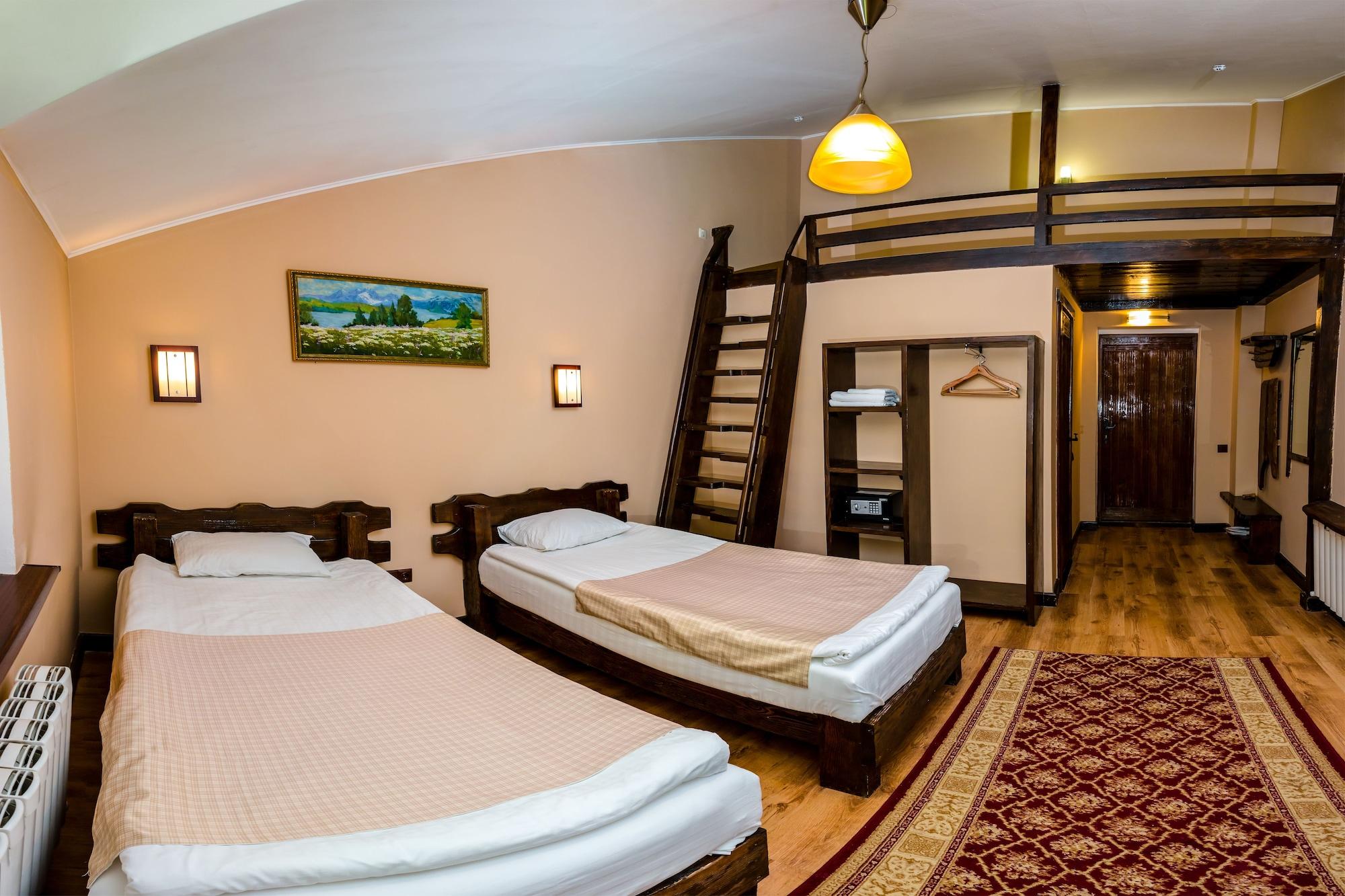 Saraishyq Hotel Almaty Bagian luar foto