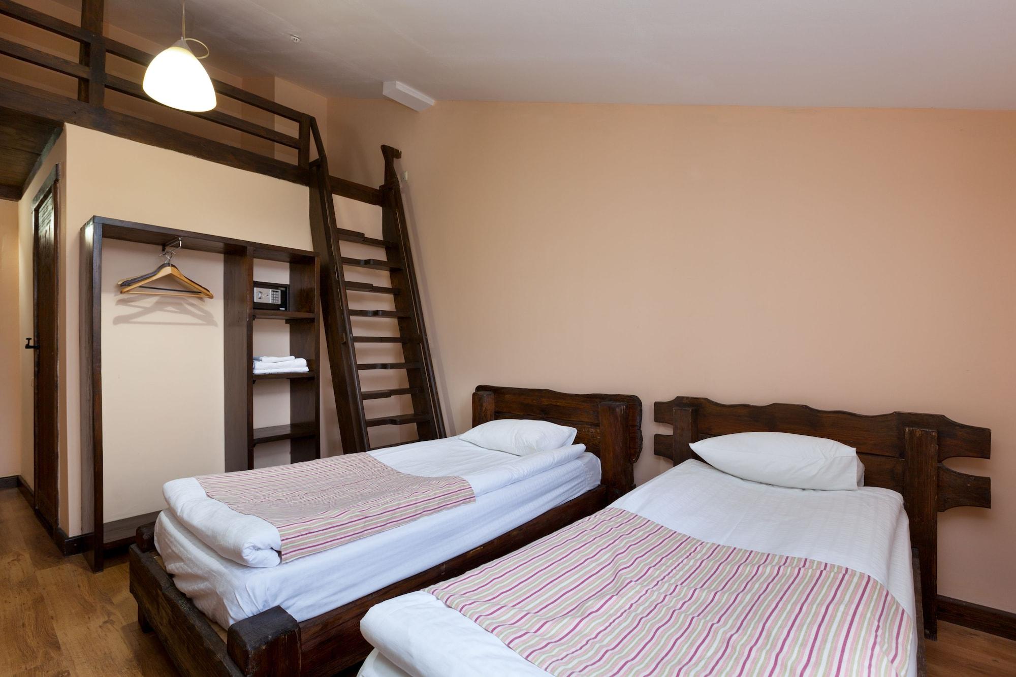 Saraishyq Hotel Almaty Bagian luar foto
