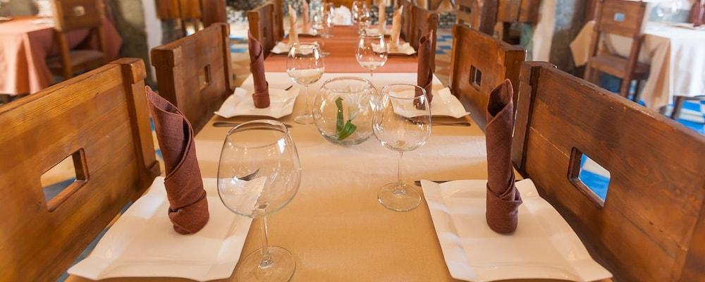 Saraishyq Hotel Almaty Bagian luar foto