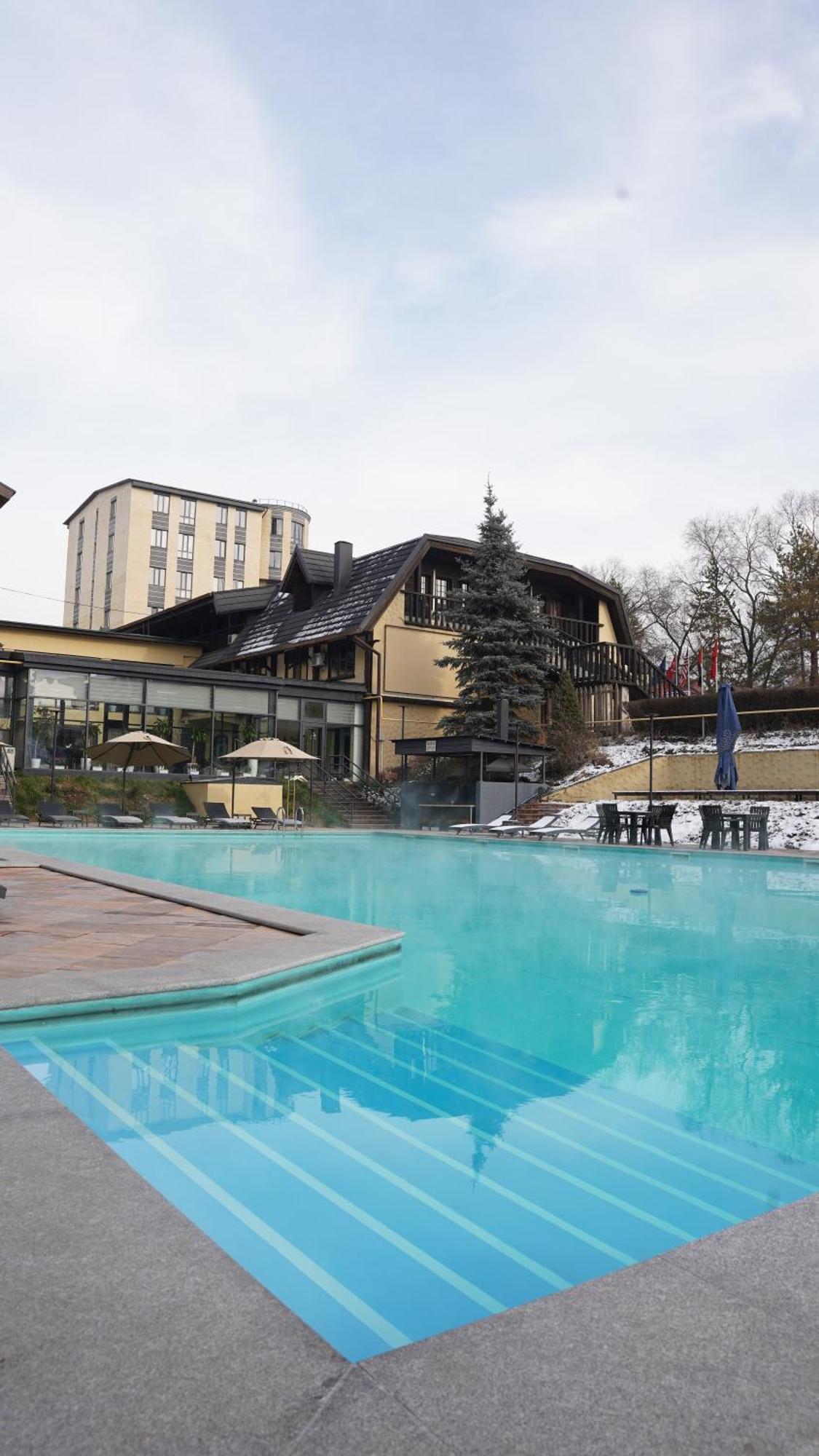 Saraishyq Hotel Almaty Bagian luar foto