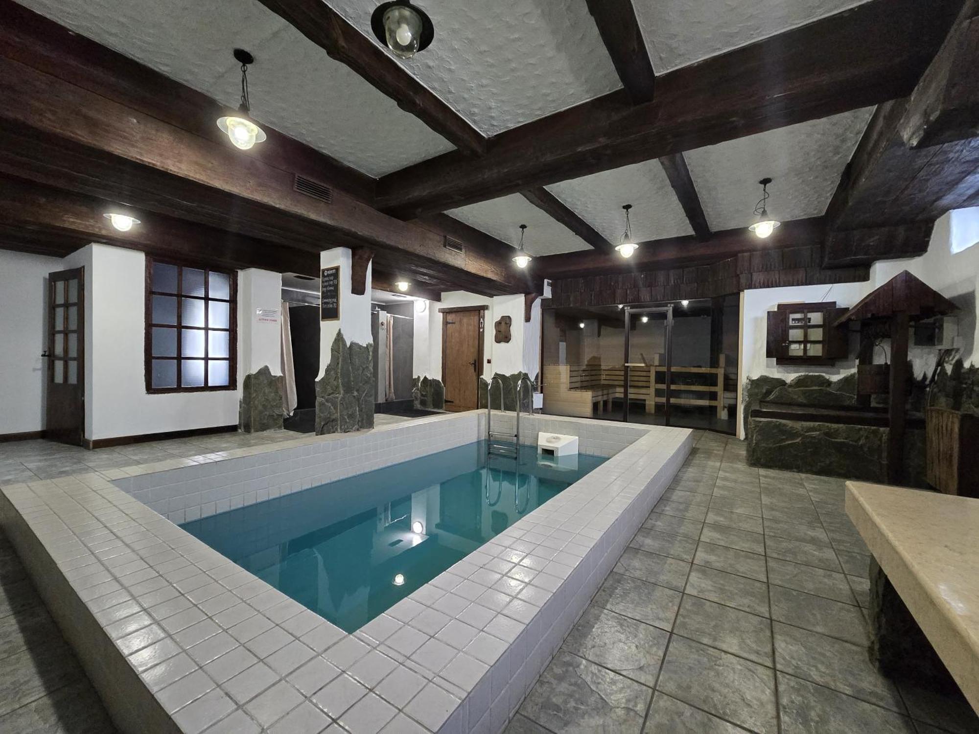 Saraishyq Hotel Almaty Bagian luar foto