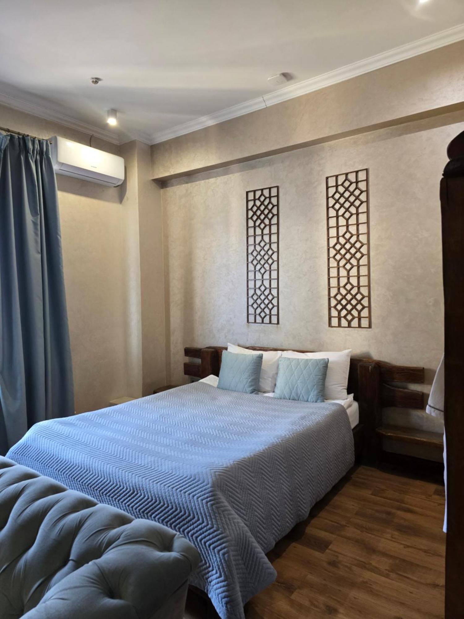 Saraishyq Hotel Almaty Bagian luar foto